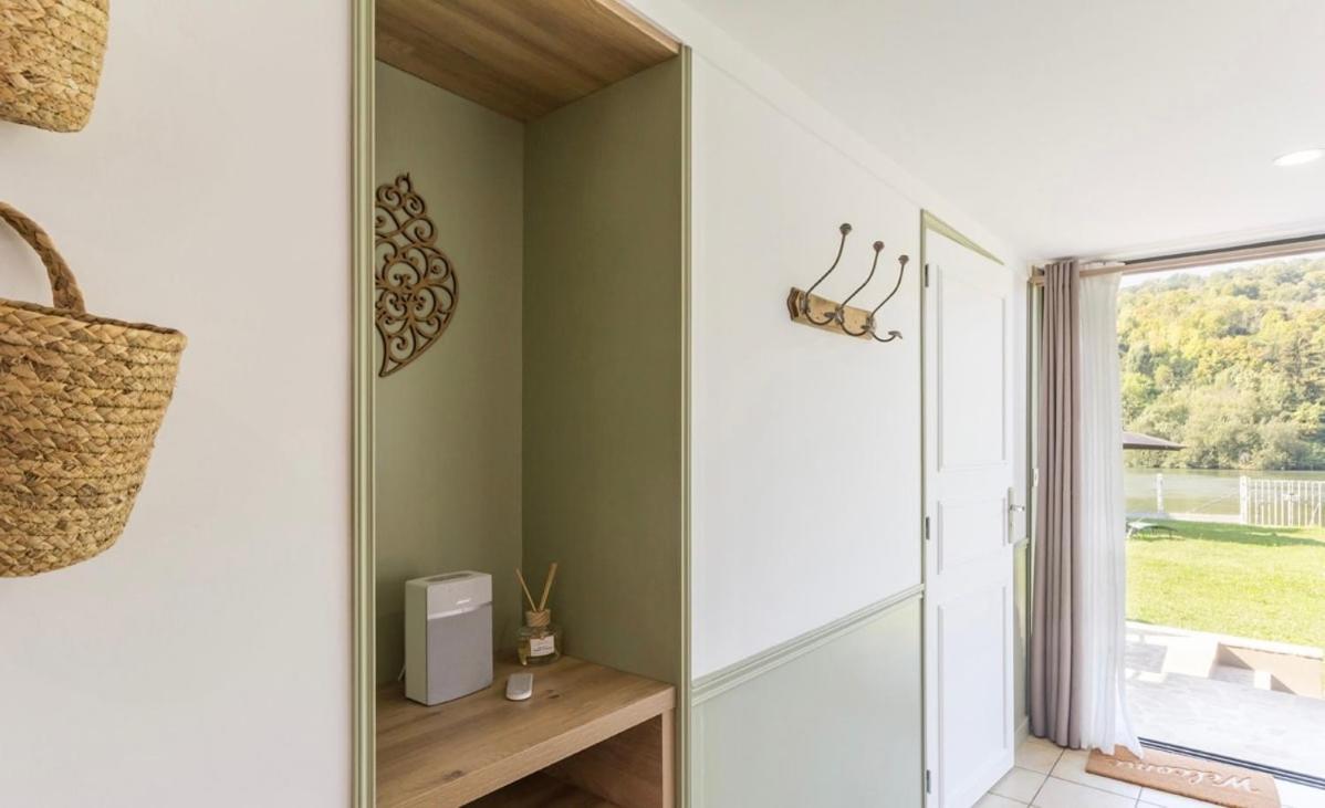 Charmant Chalet En Bord De Seine Saint-Pierre-du-Vauvray Екстериор снимка