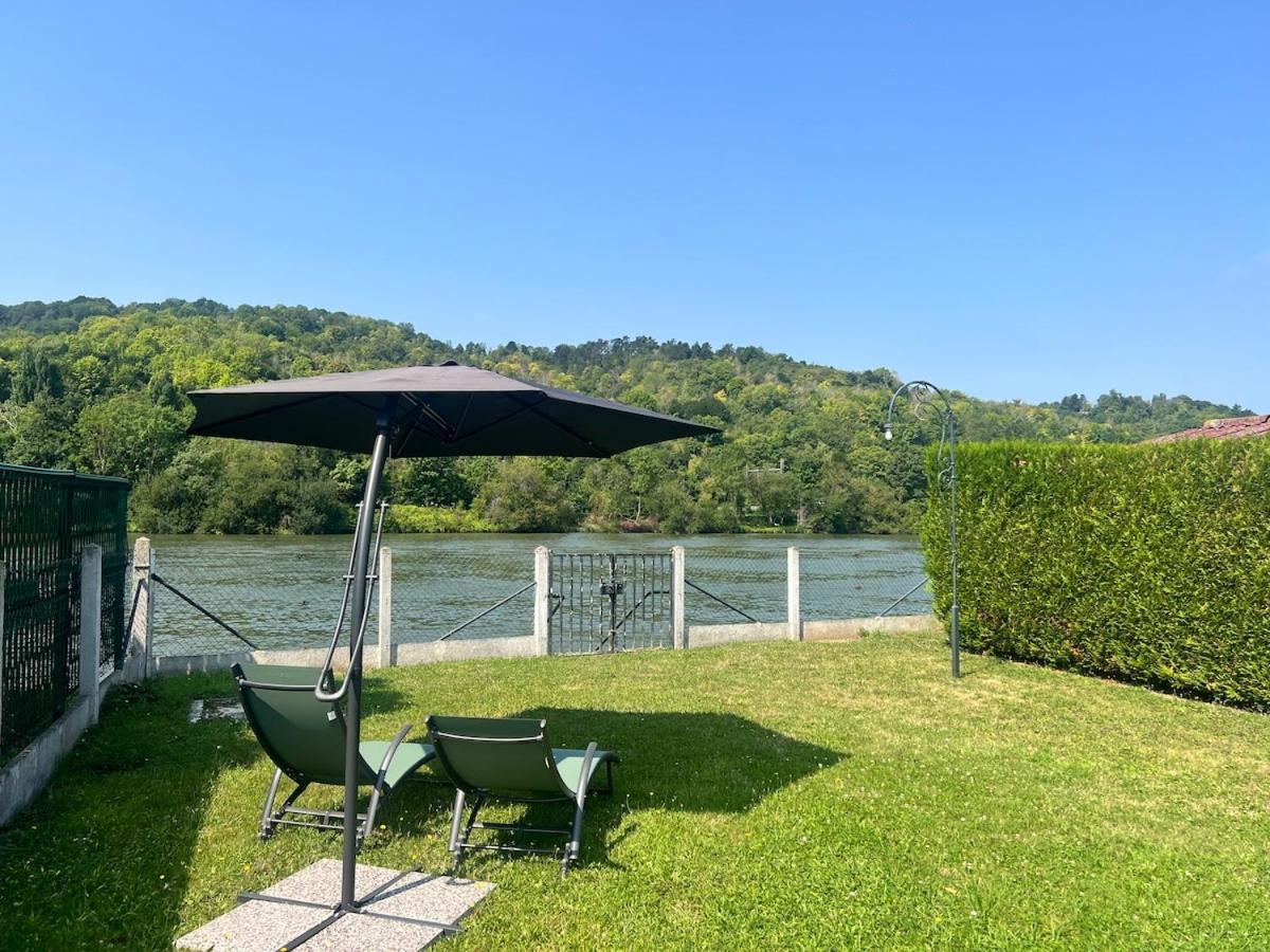 Charmant Chalet En Bord De Seine Saint-Pierre-du-Vauvray Екстериор снимка
