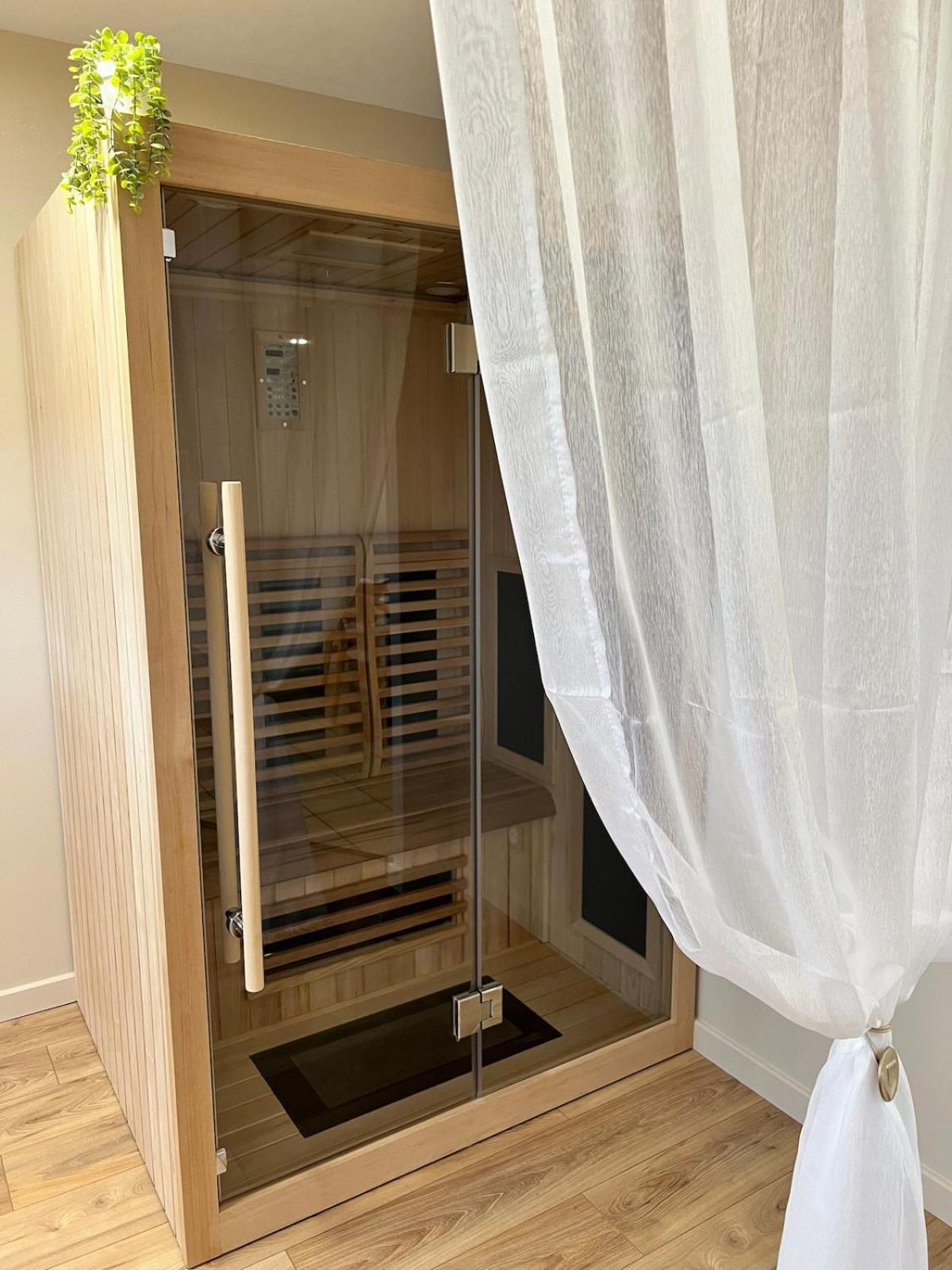 Charmant Chalet En Bord De Seine Saint-Pierre-du-Vauvray Екстериор снимка